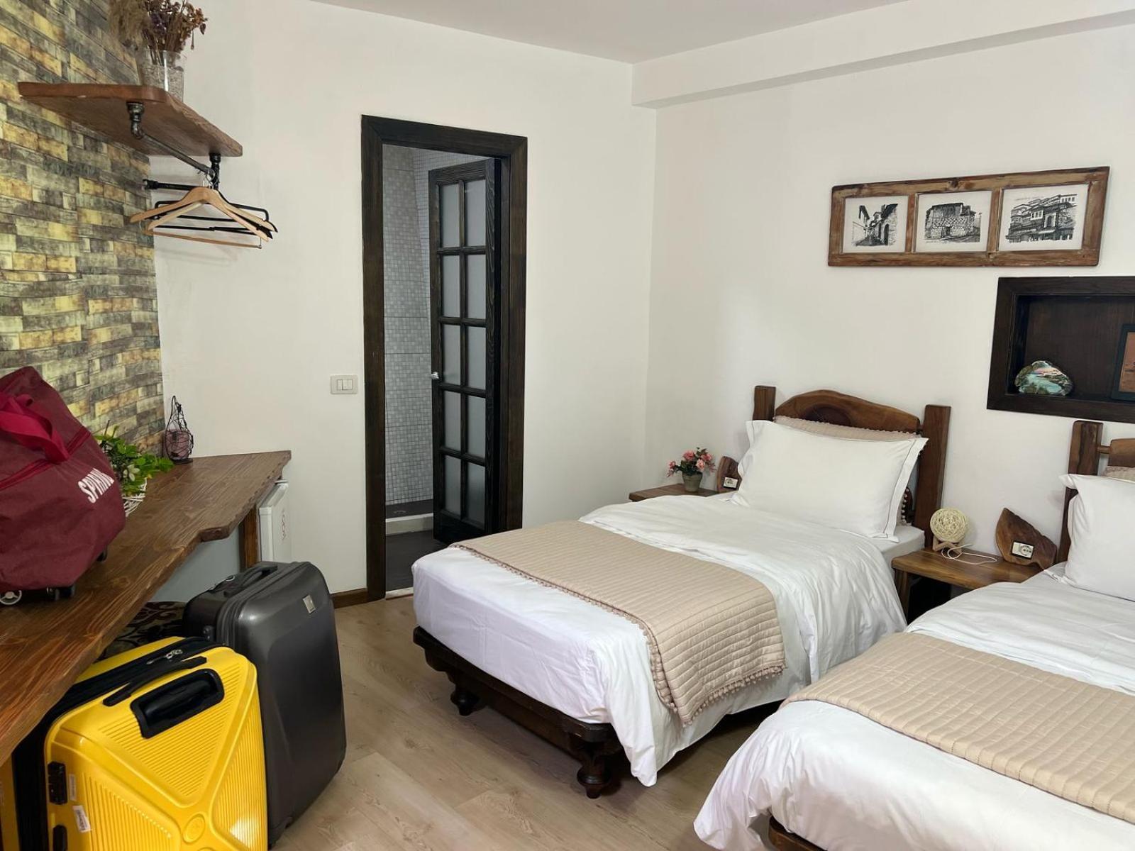 Hotel Omer Berat Habitación foto