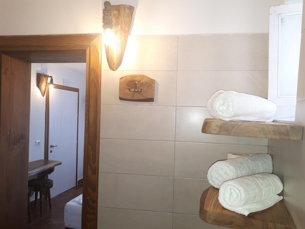 Hotel Omer Berat Exterior foto
